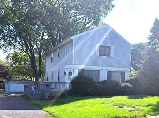 931 Franklin Ave, Winthrop Harbor, IL 60096