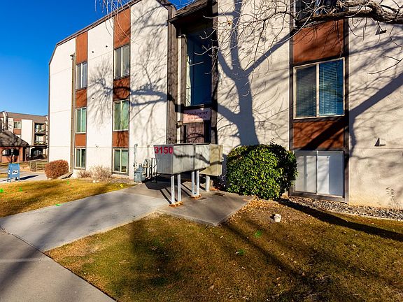 2nd image of 3150 Lakeside Dr APT 206