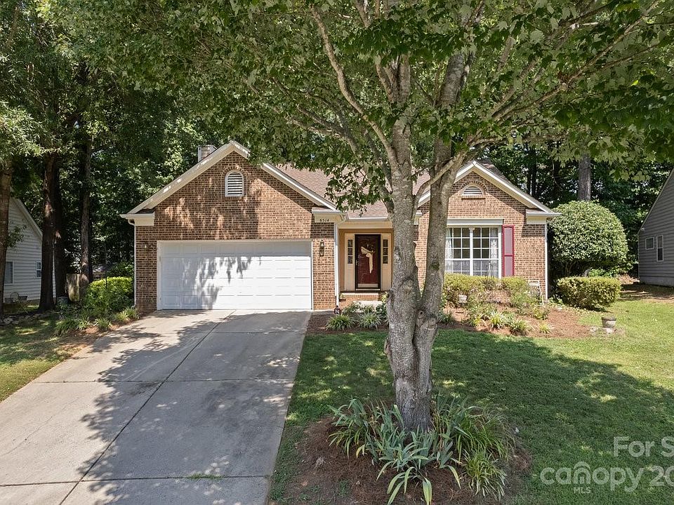 8514 Woodhill Manor Ct, Charlotte, NC 28215 Zillow