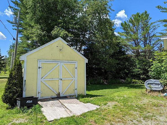 5th image of 15 Country Ln