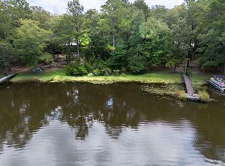 13 Hidden Lagoon Dr, Fort Gaines, GA 39851