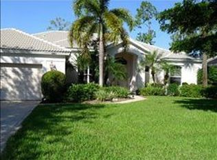 8443 Gleneagle Way, Naples, FL 34120