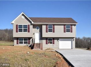 138 Kaleigh Dr, Maurertown, VA 22644