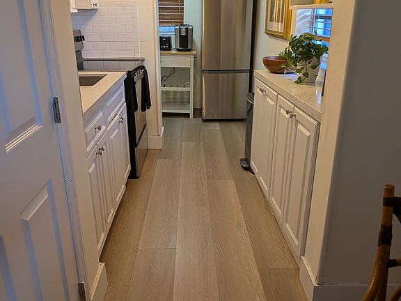 4th image of 1655 SW 23rd Ave #1
