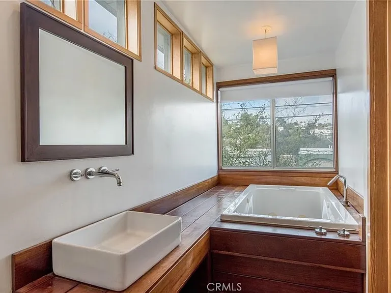 2828 Pacific View Trl — Photo 22