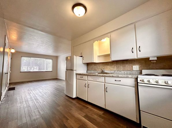 2244 Nelson Ave SE APT A