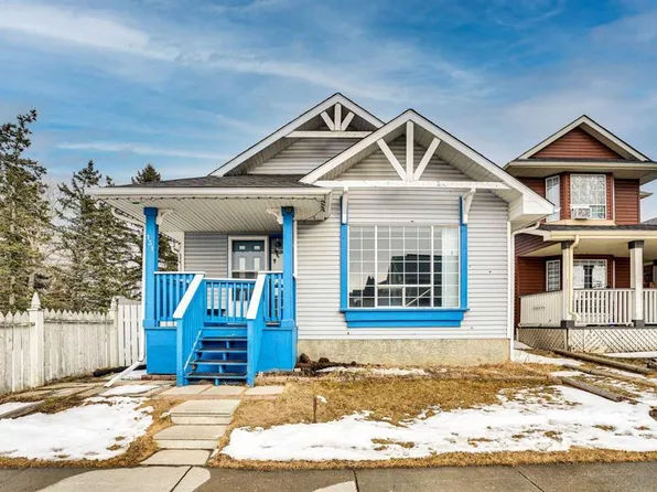131 W Martinridge Grv NE, Calgary, AB T3J 3M4