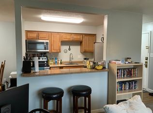 500 Jones Ferry Rd #Y10, Carrboro, NC 27510