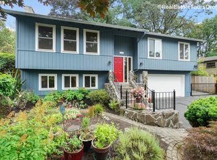 16626 SE Round Oaks Ct, Milwaukie, OR 97267