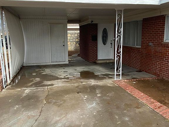 2nd image of 3312 Kirkcaldy St