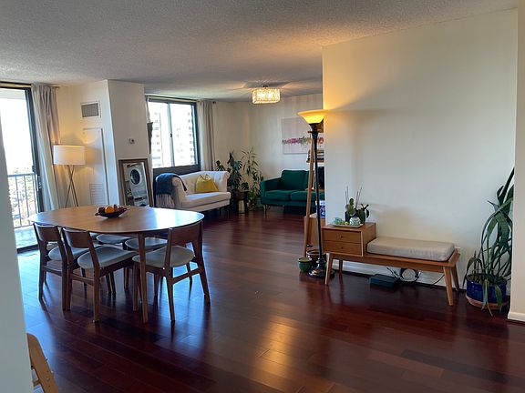 4th image of 7420 Westlake Ter APT 1005