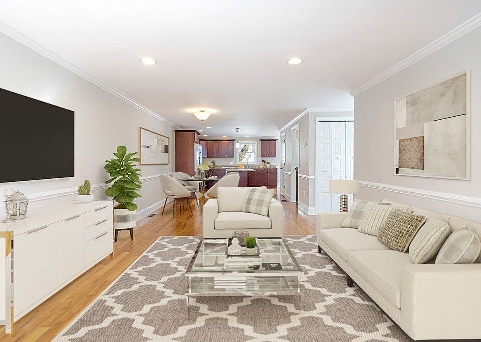 1st image of 220 White St #220