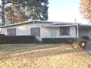 5 Carver St, Longview, TX 75602