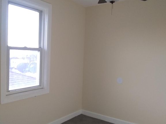 2nd image of 3844 Parrish Ave