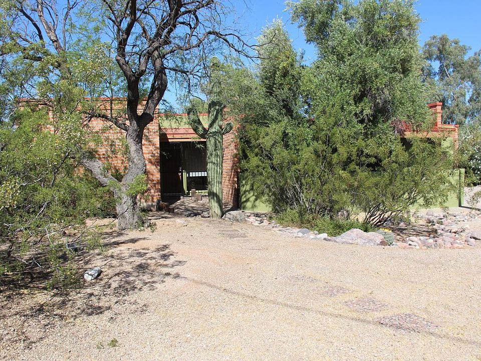 1st image of 141 N El Camino Del Norte