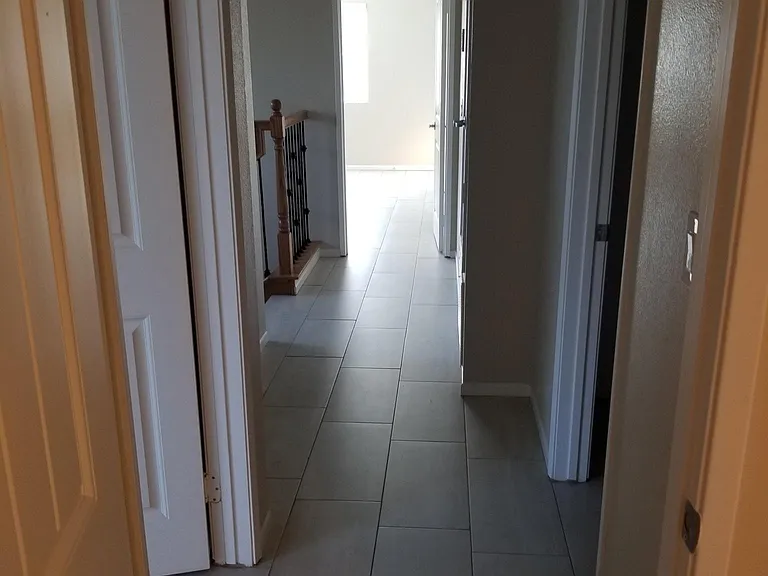 8471 Laurel Ave #401 — Photo 8