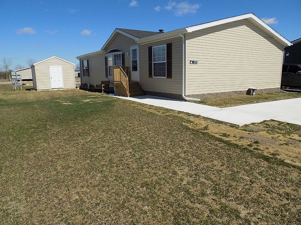 1st image of 3371 Summer St