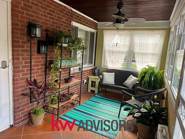 3521 Burke Ave #2 — Photo 4