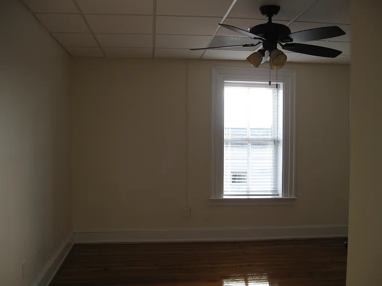 102 N Main St #302 — Photo 9