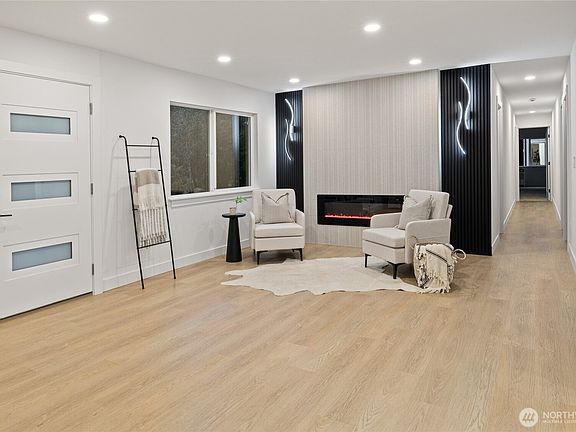 4th image of 12528 Odell Road NE