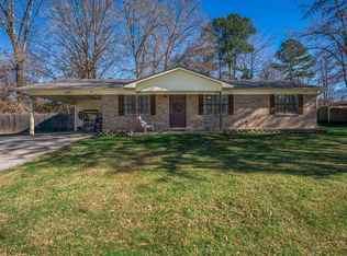 1635 Bentley Rd, Diana, TX 75640