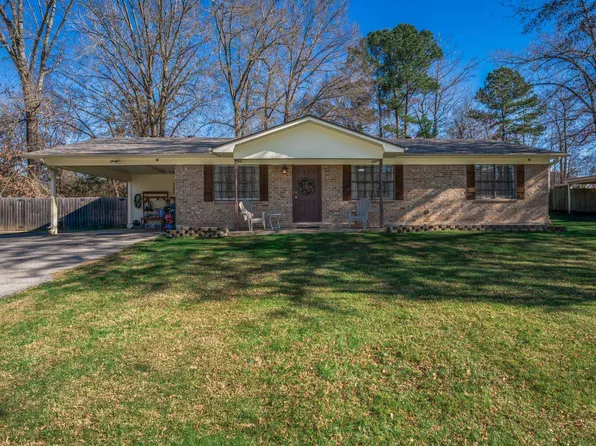 1635 Bentley Rd, Diana, TX 75640