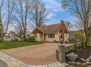 17 Fairview Rd, Stoneham, MA 02180