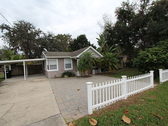 3rd image of 2313 S Mills Ave