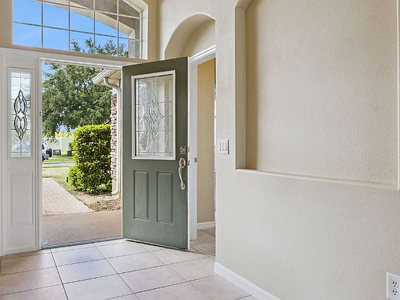 3rd image of 4576 Barbados Loop