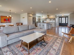 50 Sound Rd, Greenport, NY 11944