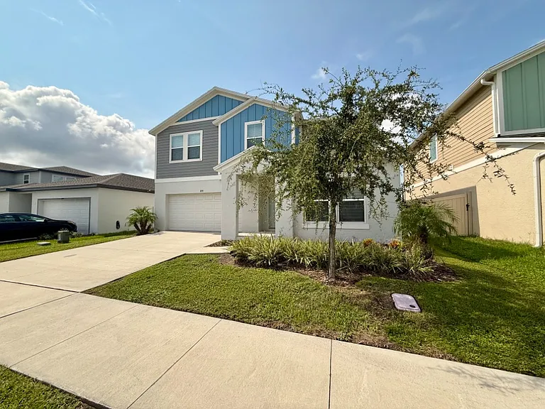 870 Sand Sea Pl — Photo 3