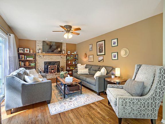 4th image of 654 Matthew Ln