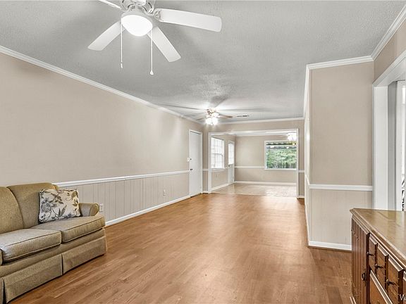 5th image of 14287 White Oak Dr