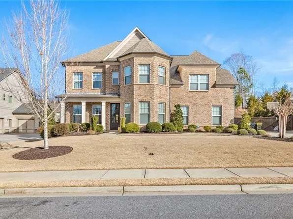 3620 Valleyway Rd, Cumming, GA 30040