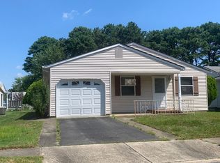 96 Guadalajara Dr, Toms River, NJ 08757