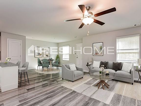 3rd image of 119 Wellbrook Ct NE