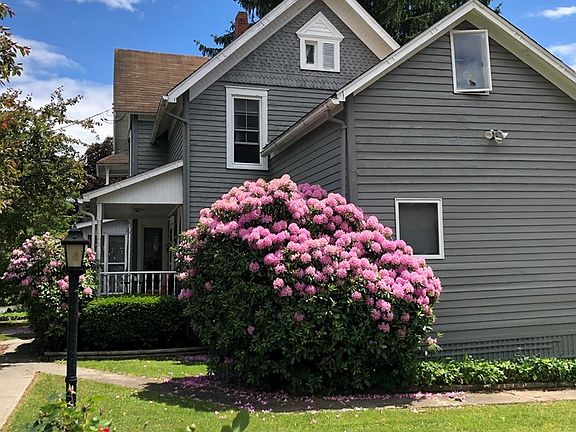 2nd image of 400 Merchant Ave