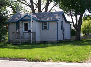 1205 5th St, Grundy Center, IA 50638