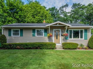 3727 Wedgewood Dr SW, Wyoming, MI 49519