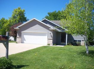 710 Mlinar Ave NE, Spring Valley, MN 55975