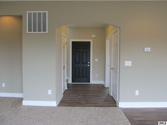 3rd image of 11288 Sandhill Dr