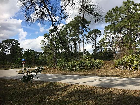 4th image of 787 Holmes Ave