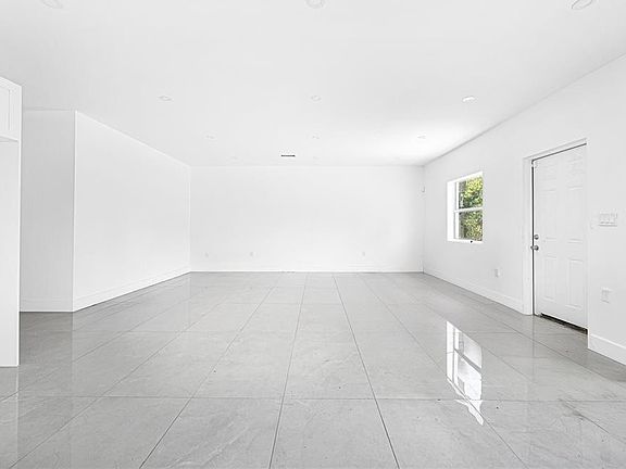 5th image of 7990 NW 8th Avenue
