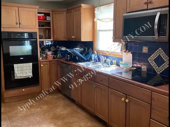 2nd image of 1741 W 20th St