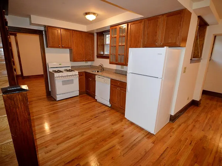 1340 W Waveland Ave #1 — Photo 8