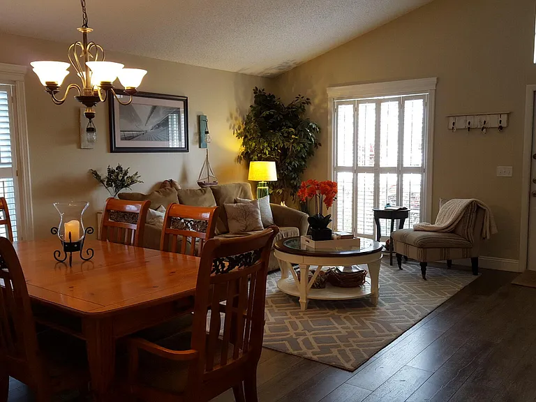 67 King Fisher Way — Photo 3