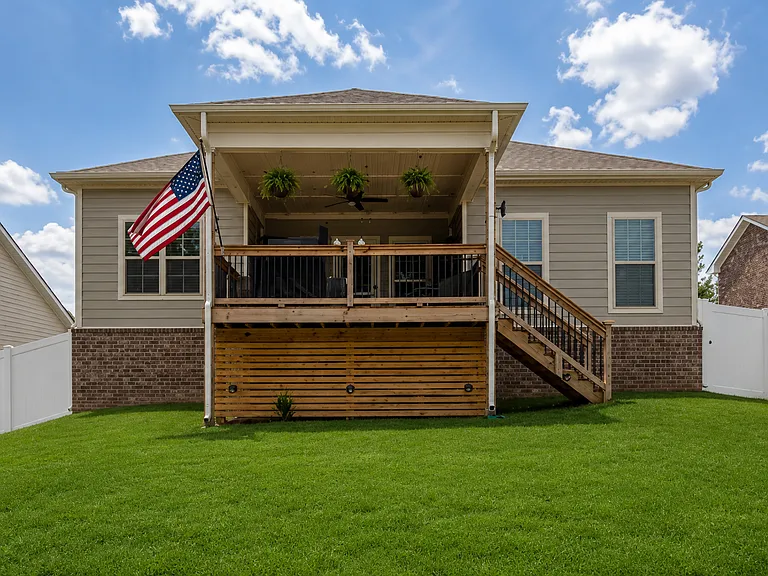 503 Cunningham Ct — Photo 12