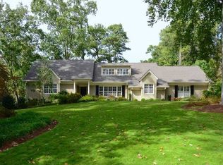 1480 Stratfield Cir, Atlanta, GA 30319