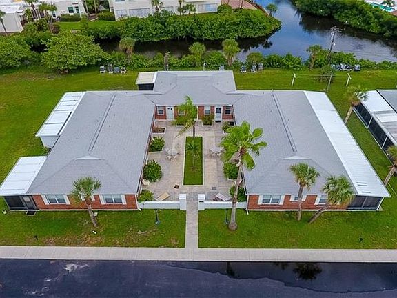 2nd image of 908 Villas Dr Unit 37