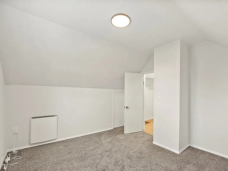 7640 Yakima Ave — Photo 22